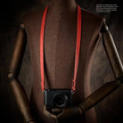 Rock n Roll Camera Straps And Bags Kameragurte | Design Kameragurt aus Leder in Rot und Schwarz | Rock n Roll Camera Straps |gr.l