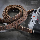 Rock n Roll Camera Straps And Bags Kameragurte | Schultergurt für Kamera aus Leder in Zigarren Braun von Rock n Roll Straps |gr.l